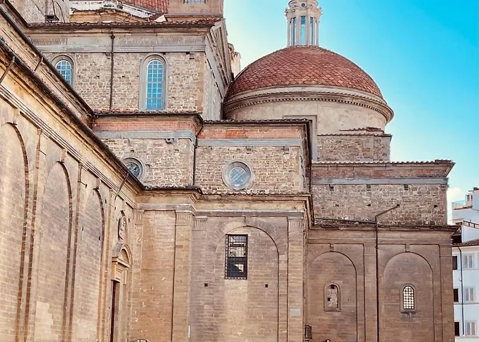 Charming Staying Close To Duomo *